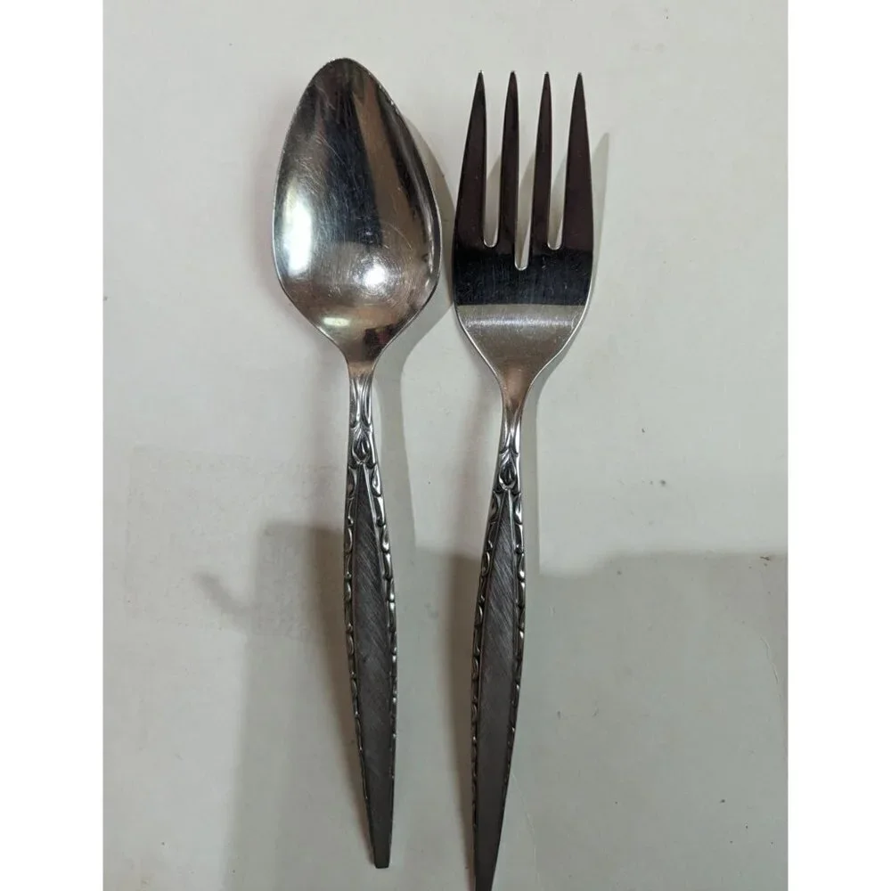 Oneida Venetia Silverware Piec Community Stainless Flatware‎ fork spoon 8.5 in